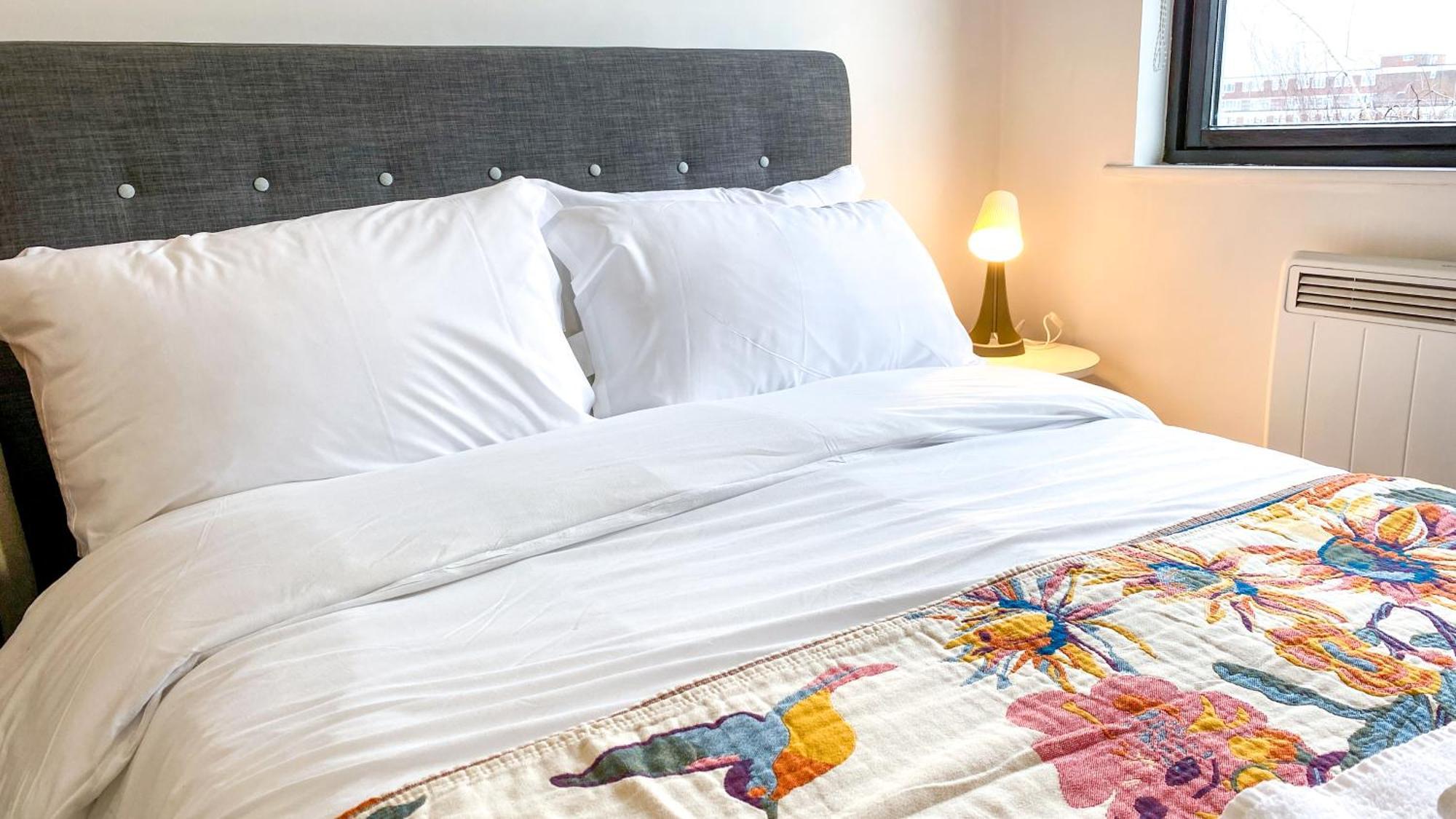 2 Bed Shoreditch Home With Parking Лондон Экстерьер фото
