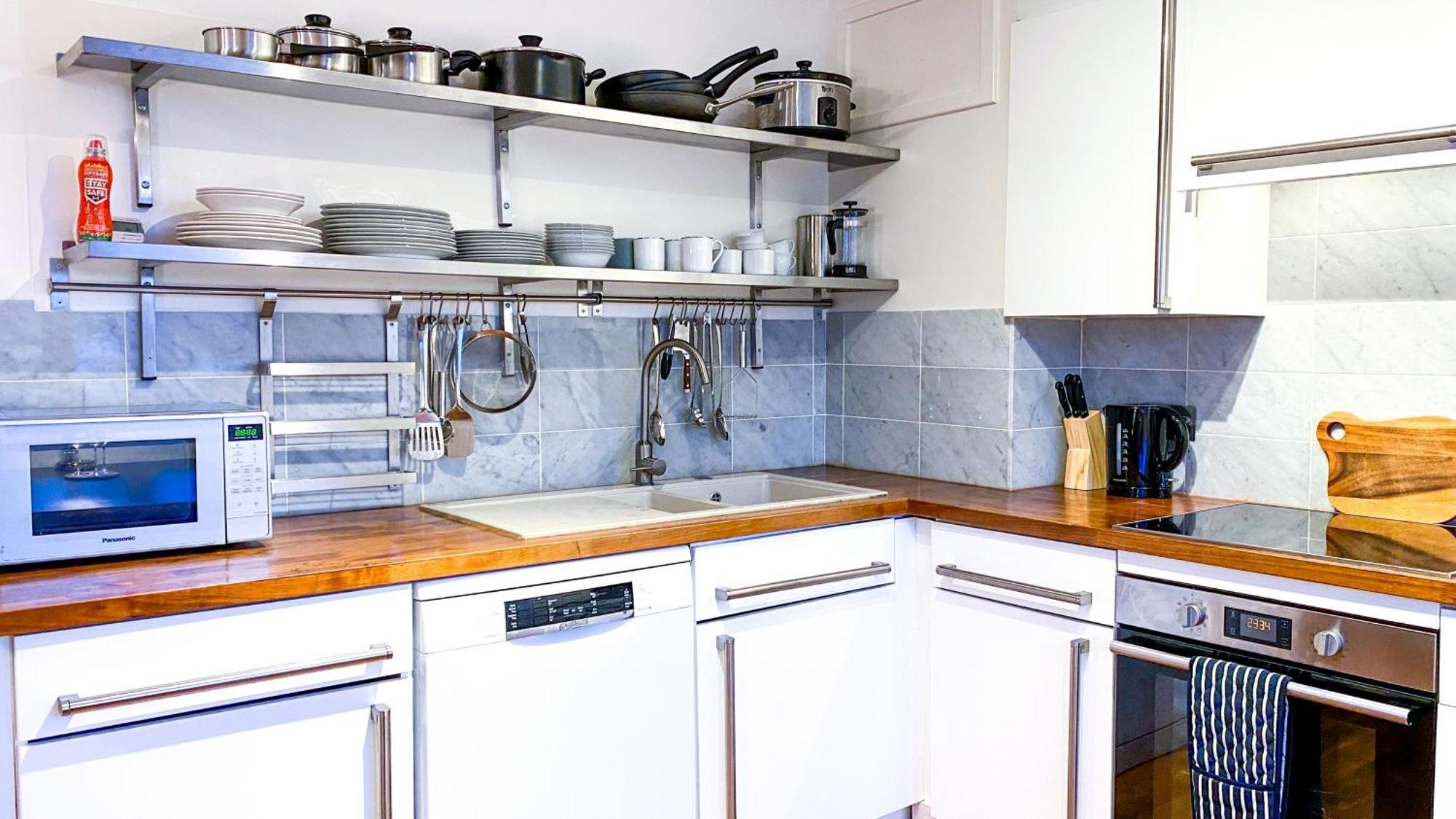 2 Bed Shoreditch Home With Parking Лондон Экстерьер фото