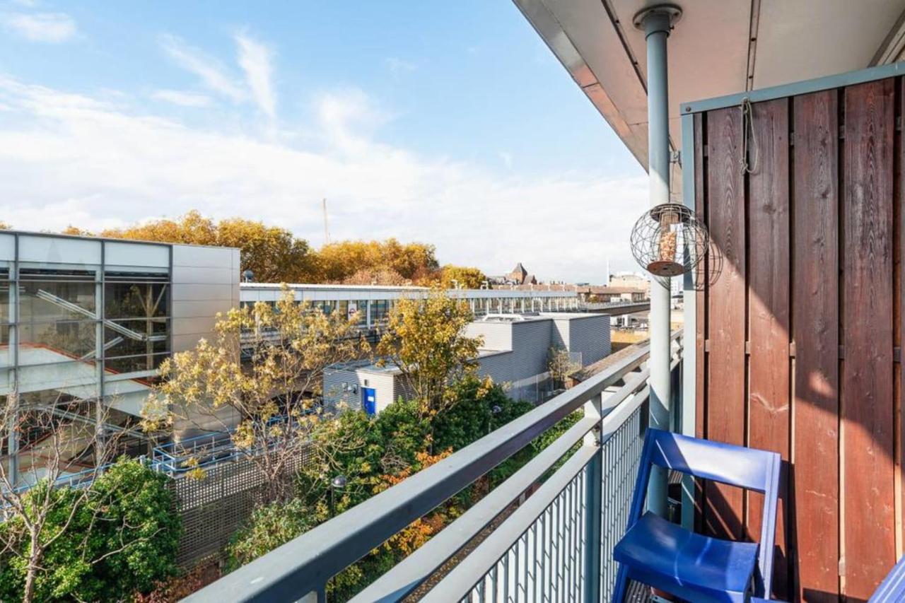 2 Bed Shoreditch Home With Parking Лондон Экстерьер фото